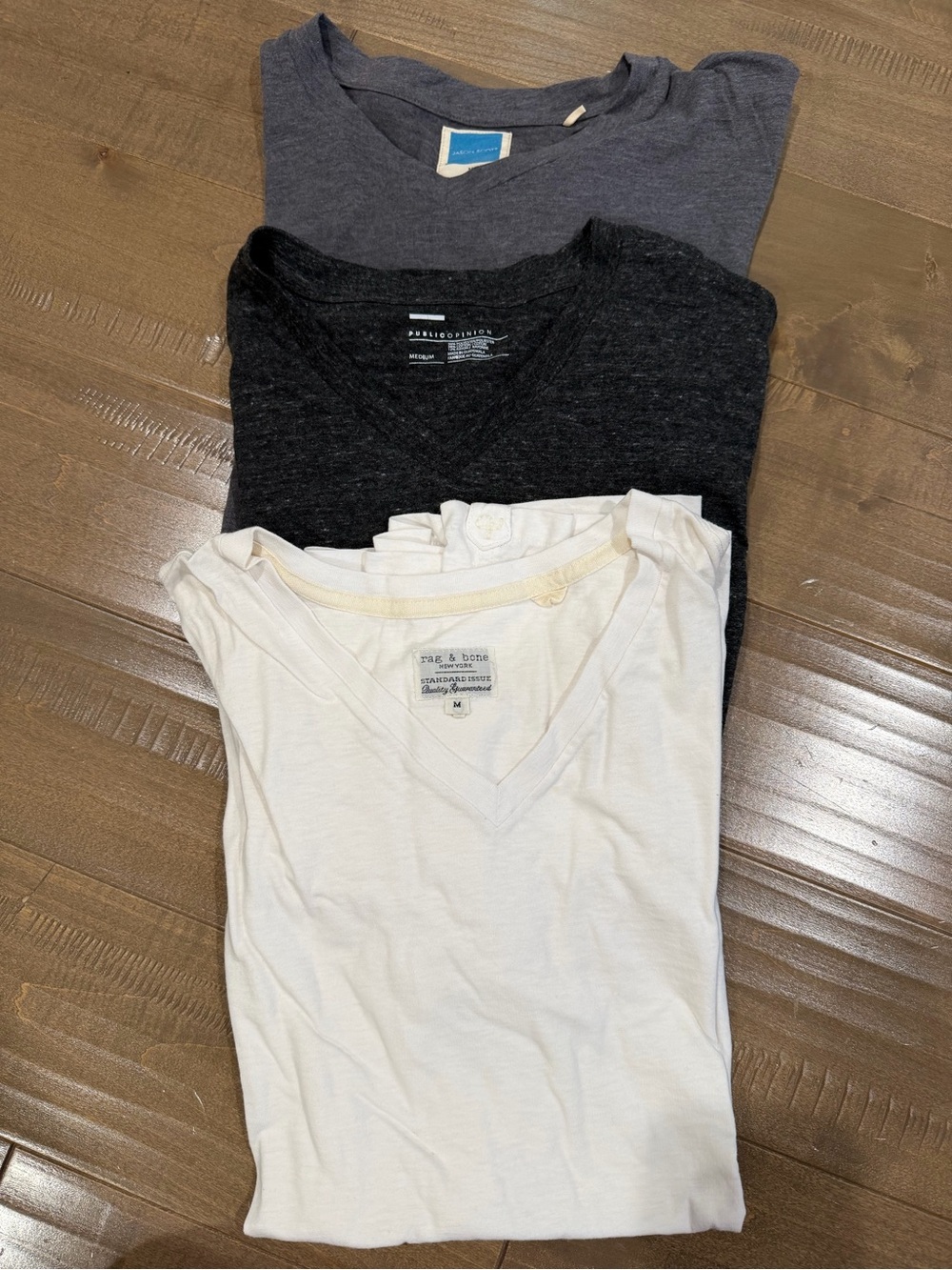 Medium Lot Men’s Tees